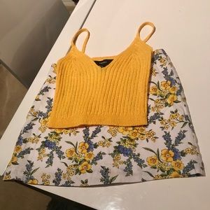 💕Women’s Forever21 mini skirt&sweater crop top 💕